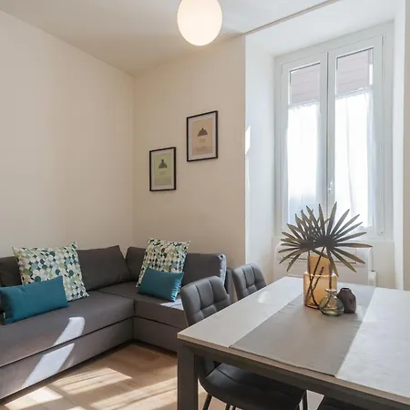 Manaraquattro - In Near The Center With Free Parking - * كومو