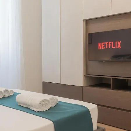 Manaraquattro - In Near The Center With Free Parking - Apartment *