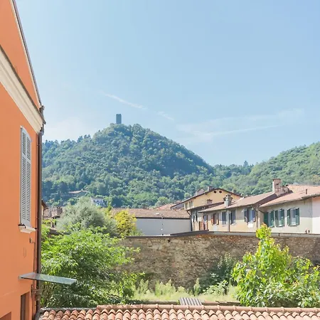 Manaraquattro - In Near The Center With Free Parking - شقة