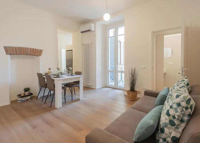 Manaraquattro - In Near The Center With Free Parking - Apartmán