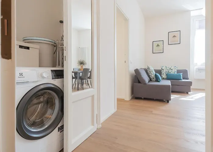 Apartmán Manaraquattro - In Near The Center With Free Parking - *