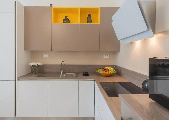Apartmán Manaraquattro - In Near The Center With Free Parking -