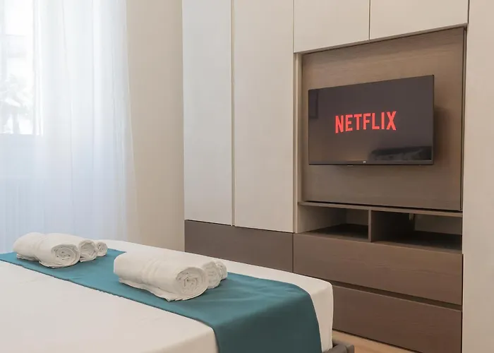 Manaraquattro - In Near The Center With Free Parking - Apartmán *