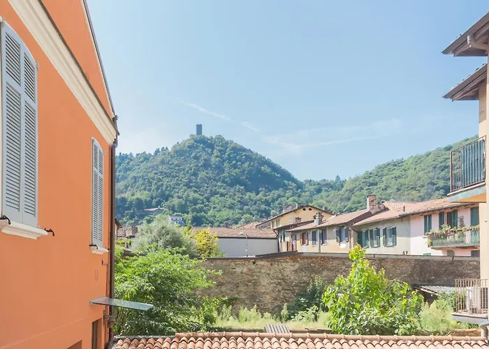 Manaraquattro - In Near The Center With Free Parking - Apartmán