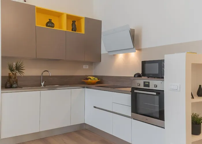 Apartmán Manaraquattro - In Near The Center With Free Parking - Como